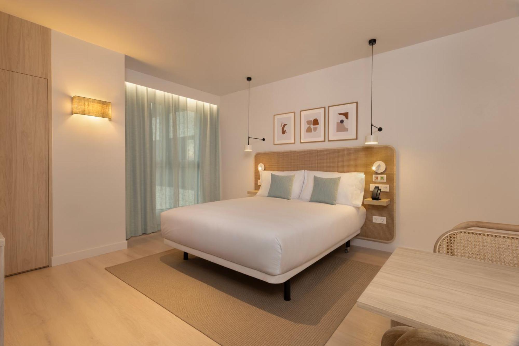 Staybridge Suites & Apartments Malaga By Ihg Exterior foto