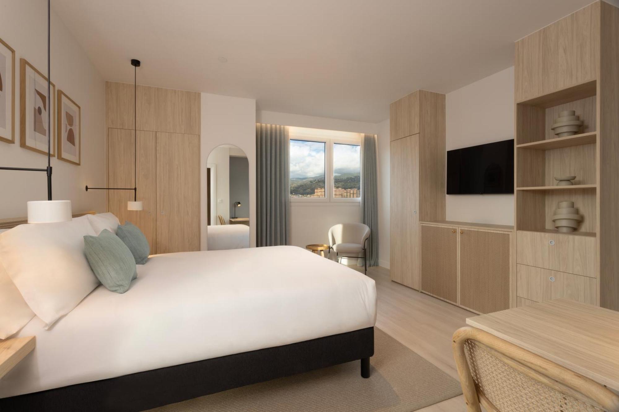 Staybridge Suites & Apartments Malaga By Ihg Exterior foto